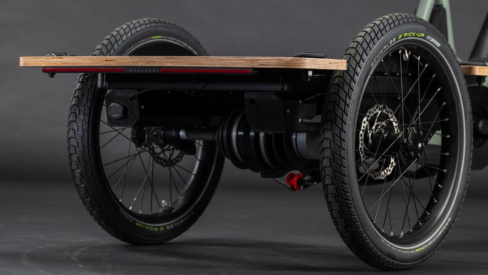 CUBE | Trike Flatbed Hybrid 750
