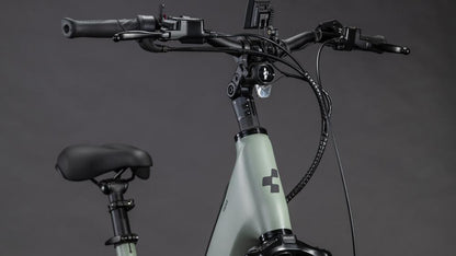 CUBE | Trike Flatbed Hybrid 750