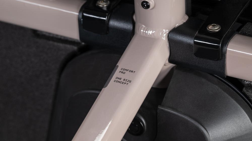 CUBE | Cargo Hybrid Comfort Pro Family 800