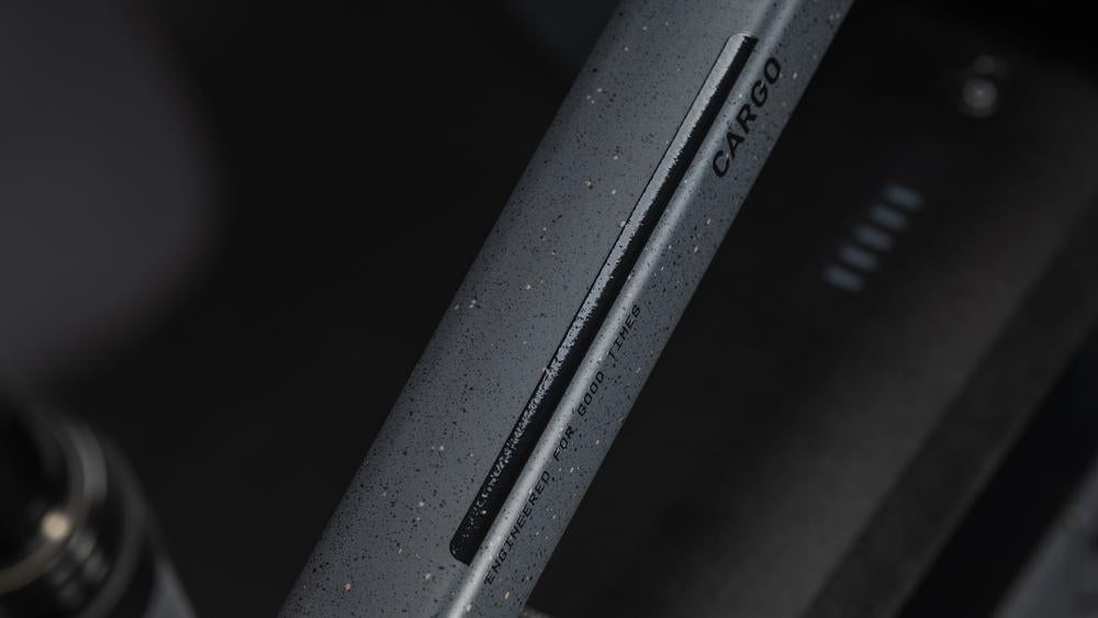 CUBE | Cargo Hybrid Comfort SLX 800