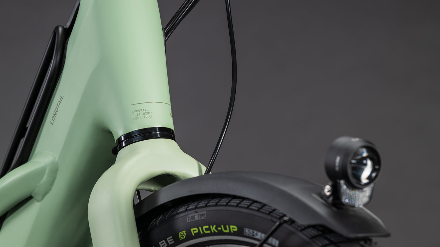 CUBE | Longtail Hybrid 800