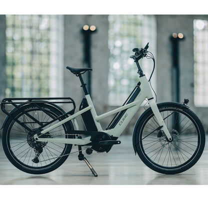 CUBE | Longtail Hybrid 800